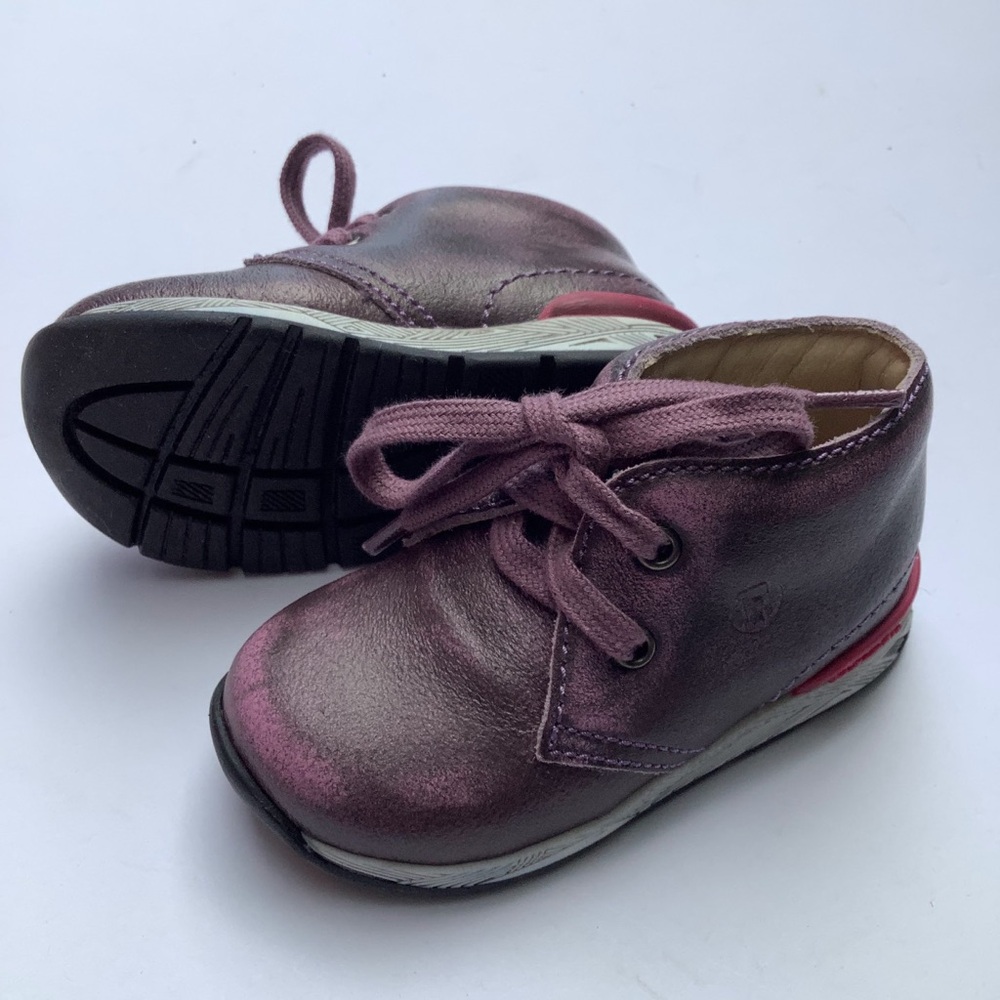 Falcotto baby first shoe. Distressed leather lilac leather lace up.NWT - Picture 4 of 6